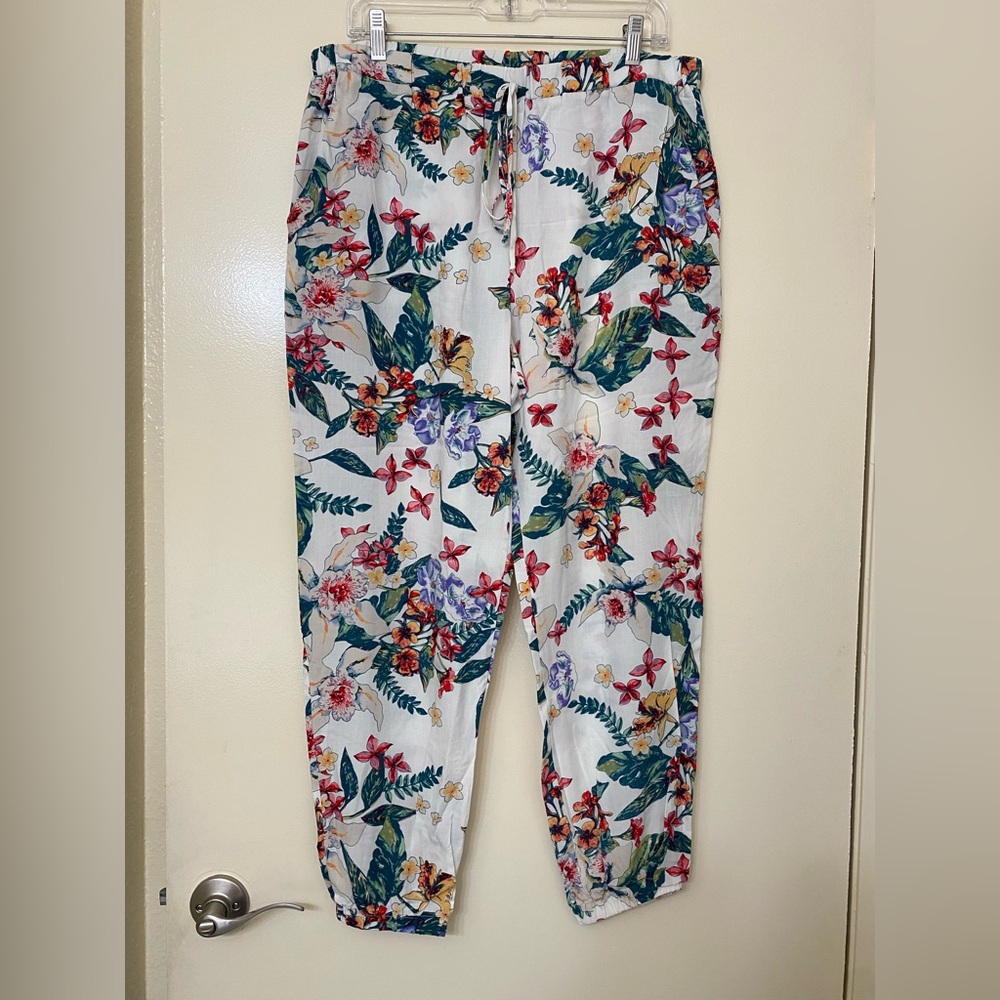 White Floral Pants